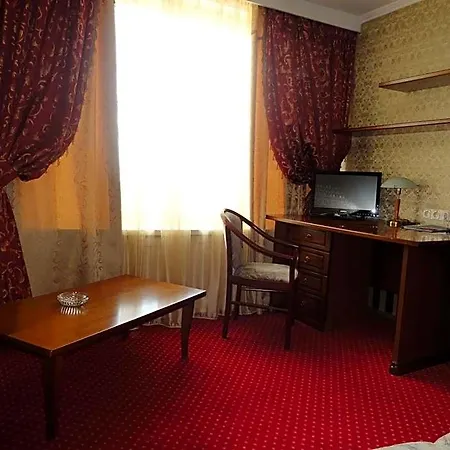 Planeta Hotel 3*