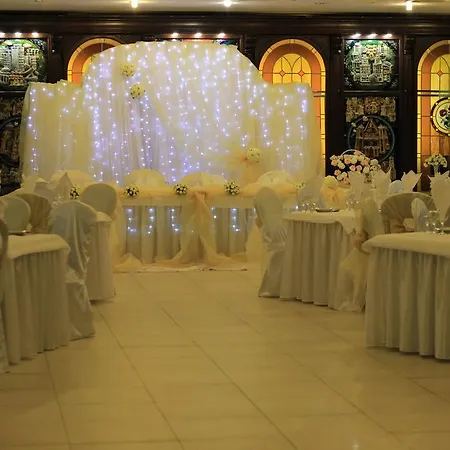 Отель Planeta 3*