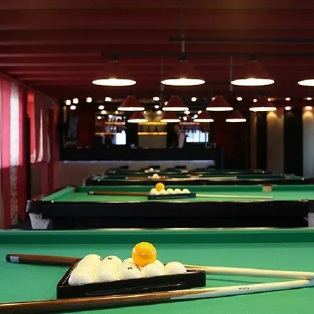 Hotel Planeta 3*