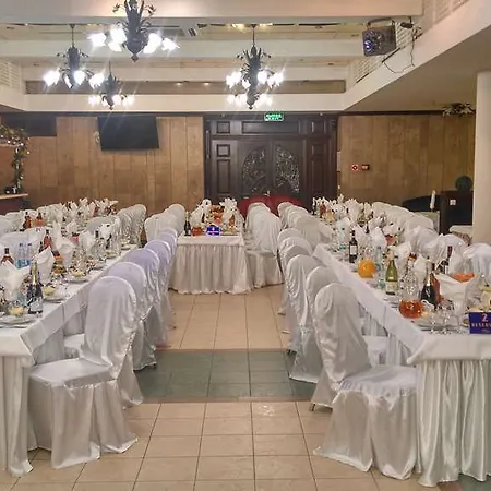Hotel Planeta 3*