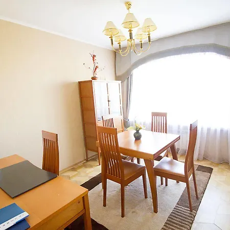 Planeta Hotel 3*