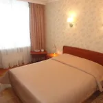 Planeta Hotel 3*